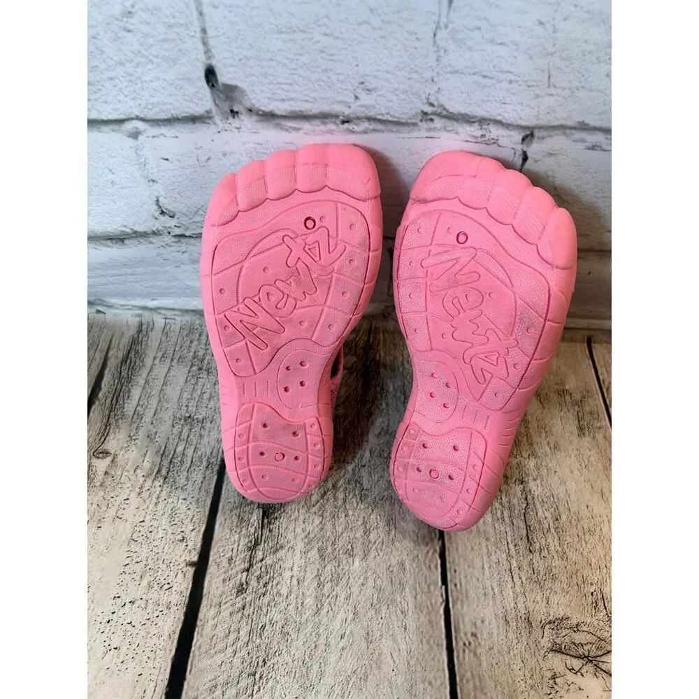 NEWTZ Girl’s Water Shoes / Size: 11-12
